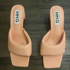 NWOT Mango Slip on heels